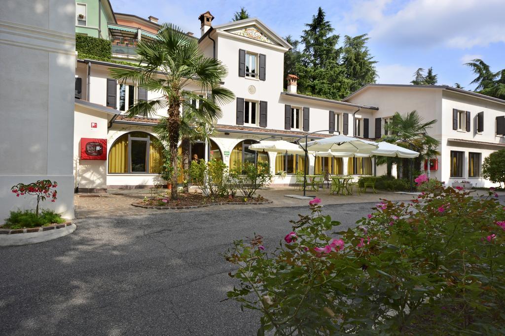 Hotel Ristorante La Grotta Castiglione Delle Stiviere Exterior foto